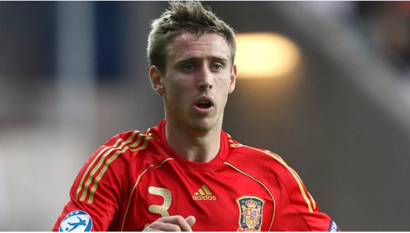 Nacho Monreal: Hành Trình Sự Nghiệp Của Một Ngôi Sao Bóng Đá Tây Ban Nha