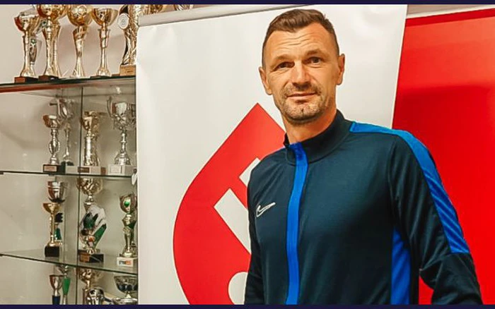 Nhà cầm quân tài ba – HLV Matjaz Kek: Sự nghiệp và phong cách huấn luyện Nhà cầm quân tài ba – HLV Matjaz Kek: Sự nghiệp và phong cách huấn luyện